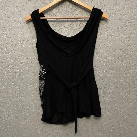 Bombshell Top  - Picture 3 of 10